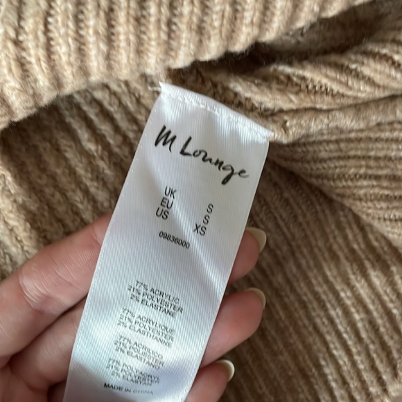 ASOS M Lounge Oversized High Neck Half Zip Sweater - Picture 4 of 6